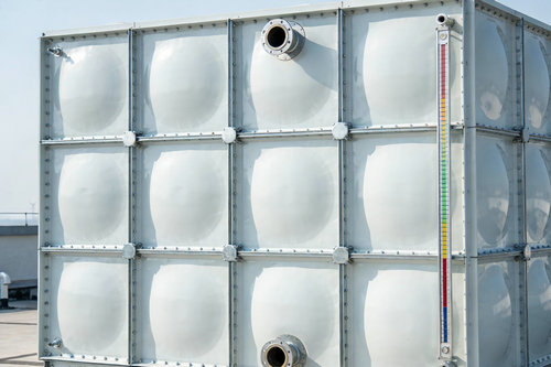 西安玻璃鋼水箱安裝時的螺栓孔位怎么定位？